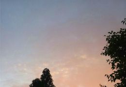 爬到云端继续做梦
