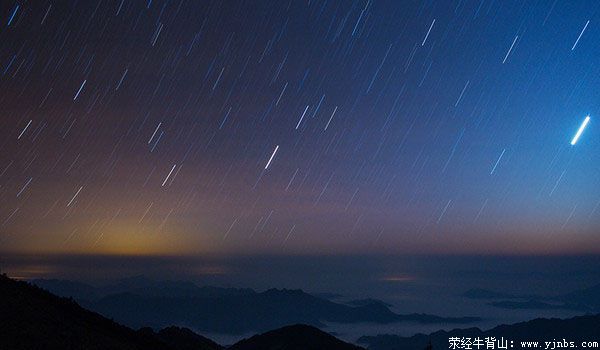 看牛背山炫丽星空，来这里